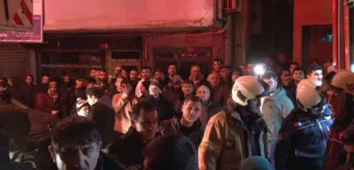 Beyoğlu'nda Gece Yarısı Patlama! Gecekondu Küle Döndü