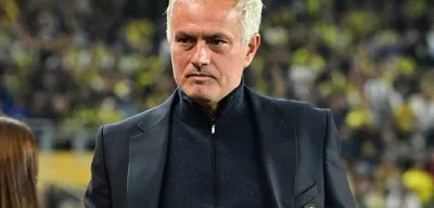 Derbi Öncesi Mourinho'dan Flaş Açıklama: Beşiktaş'ın Şampiyon Olma İhtimali Yok Ama...