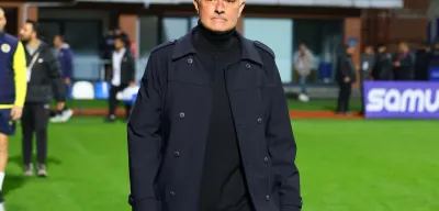 Eyüpspor’la Yenişemeyen Fenerbahçe’de Deprem: Mourinho Topun Ağzında!