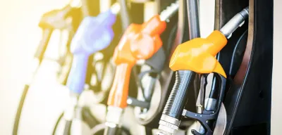 Motorine Yeni Zam: 25 Ekim Güncel Akaryakıt Fiyatları!