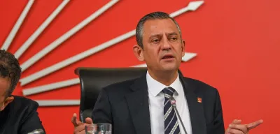 Özgür Özel'den Suriye Uyarısı: Savaş Kışkırtıcılığı Yapılmamalı
