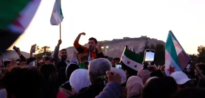 Suriyeliler Başkent Şam'daki Meydanda Özgürlüklerini Kutladı!