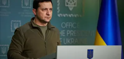 Zelenskiy: "Rusya, Kursk Bölgesinde 50 Bin Askerle Bekliyor" – Batı'ya Füze Çağrısı
