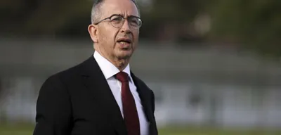 Metin Öztürk: "VAR'da Hata Yapan Hakemin Görevine Son Versinler!"