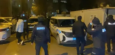 Deprem Anma Töreninde Saldırı: 2 Yaralı