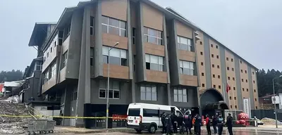 Uludağ'daki Otel Yangınında Hayatını Kaybeden Baba-Oğuldan Sonra Anneden de Acı Haber Geldi