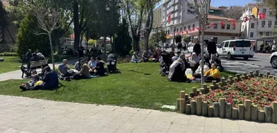 İstanbul'da Okul Bahçeleri, Camiler ve Spor Salonları Kullanıma Açıldı