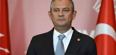 Özgür Özel, Erken Seçim Çağrısını Yineledi: "Çalmadık Kapı Bırakmayın"