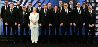 Serdal Adalı Yönetim Kurulunu Tanıttı