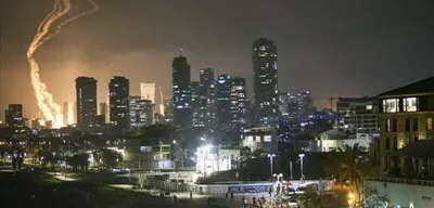 İran Gece Boyunca İsrail'i Vurdu! İşte Tel Aviv'den İlk Görüntüler