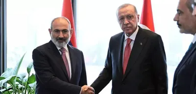 Ermenistan Başbakanı Paşinyan Türkiye'de