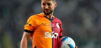 Dries Mertens Futbolu Bıraktı