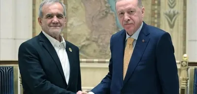 Cumhurbaşkanı Erdoğan Pezeşkiyan ile Görüştü