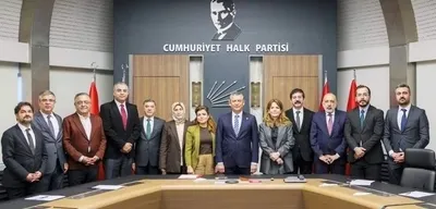 Özel, Diyarbakır Heyetini Kabul Etti