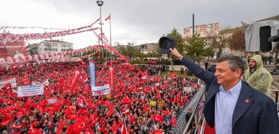 Özgür Özel'den Kocaeli'de İktidara "Sandık" Çağrısı