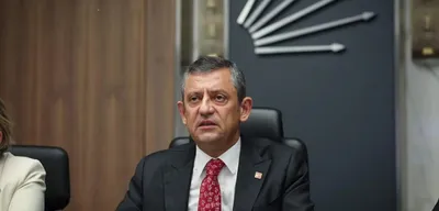 Özel'den Gürlek'e "Baba" Yanıtı