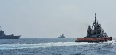 İran: "ABD Savaş Gemisi Vuruldu"