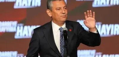 Özgür Özel Yeniden Grup Başkanı Seçildi