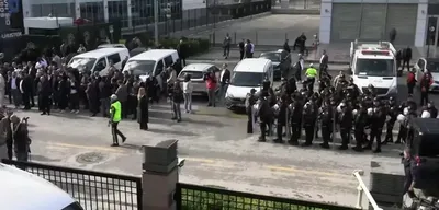 CHP Genel Merkezinde Gergin Anlar: Kılıçdaroğlu ve Özel Destekçileri Arasında Tahliye Tartışması