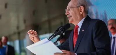 CHP Parti Meclisi'nde Toplu İstifalar ve Kurultay Tartışması