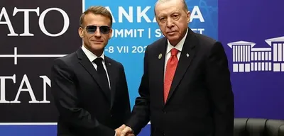 Cumhurbaşkanı Erdoğan'dan Macron ve Meloni ile Kritik Görüşmeler