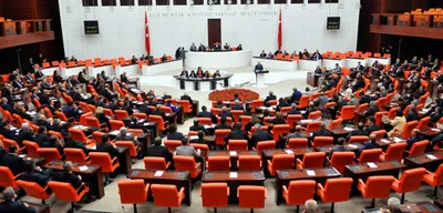 TBMM'de AK Parti ve CHP Vekilleri Karşı Karşıya Geldi: Konu Deprem Yardımları...