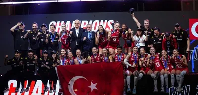 Filenin Sultanları Altın Kupayla Yurda Döndü: "İnşallah Daha Nicelerine"