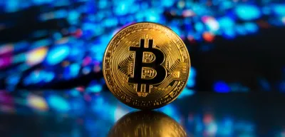 Dev şirketten çılgın Bitcoin tahmini! 300 bin dolar için tarih verdi