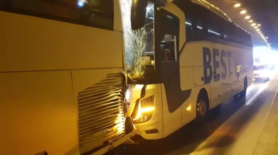 TEM Otoyolu'nda Zincirleme Kaza: 14 Yaralı