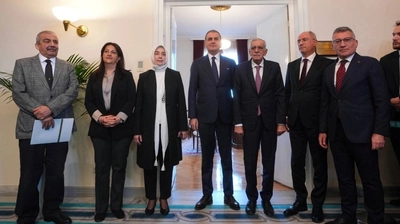 DEM Parti Heyeti AK Parti'yi Ziyaret Etti! İşte İlk Yorumlar