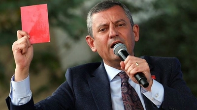 Özgür Özel'den 2. Kırmızı Kart!
