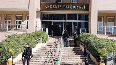 Akdeniz Belediyesi'ne Kayyum Atandı