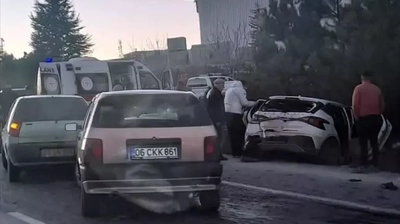Afyonkarahisar'da Zincirleme Trafik Kazası: 8 Yaralı
