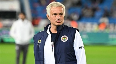 Mourinho'dan Galatasaray'a Ağır Taş!