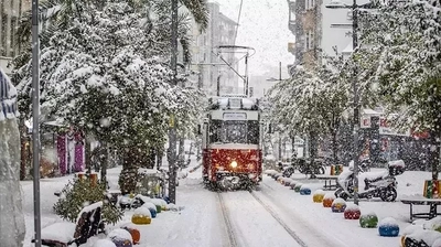 İstanbul'a Neden Kar Yağmıyor? Uzman İsim Açıkladı