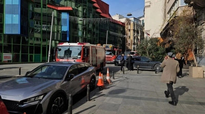 Beyoğlu'nda Otelde Yangın Paniği!