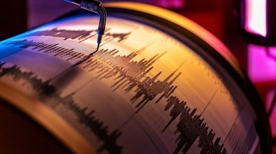 Son Dakika: 5.6 Büyüklüğünde Deprem!