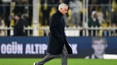 Mourinho'dan Galatasaray'a Olay Gönderme: Bu Başarıyı Kutlamak İstiyorum