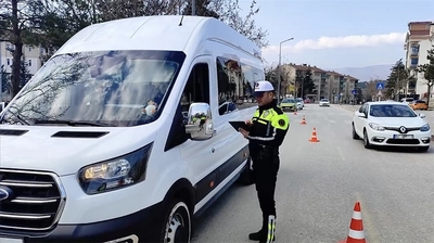 Trafikte Araç Denetimleri Sürüyor