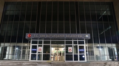 Van Büyükşehir Belediyesi'ne Kayyum Atandı