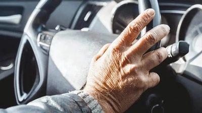 Ehliyete İlk Kez Yaş Sınırı Geliyor