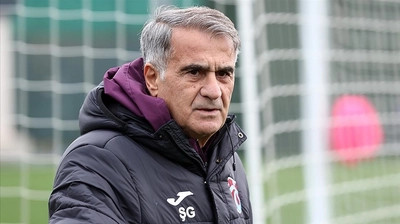 Şenol Güneş'ten Yabancı Hakem Yorumu: "Gelse Ne Olur, Gelmese Ne Olur"