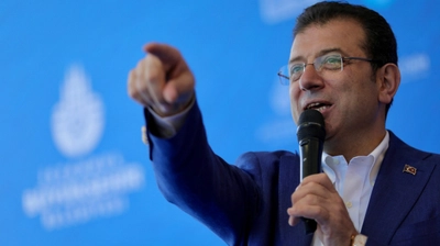 Ekrem İmamoğlu'ndan 14 Kişiye Suç Duyurusu