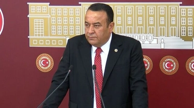 Eski İYİ Partili Adnan Beker CHP'ye Katılıyor