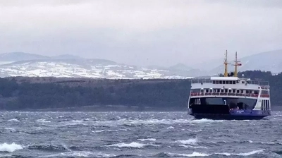 Çanakkale'de Yarınki Feribot Seferleri İptal Edildi