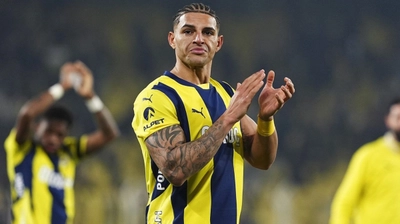 Fenerbahçe'ye Defans Hattından Müjdeli Haber