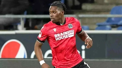 Derrick Köhn'e İtalya'dan Talip Çıktı! Galatasaray'ın Başına Talih Kuşu Kondu