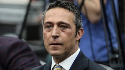 Fenerbahçe'de İstifa Sesleri Yükseliyor: Ali Koç'tan Samandıra Hamlesi!