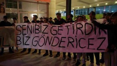 Gaziantep'te Fenerbahçeli Taraftarlardan Ali Koç'a Şok: "Burası Babanın Holdingi Değil!"