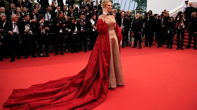 Cannes'da Çıplaklık Yasağı!